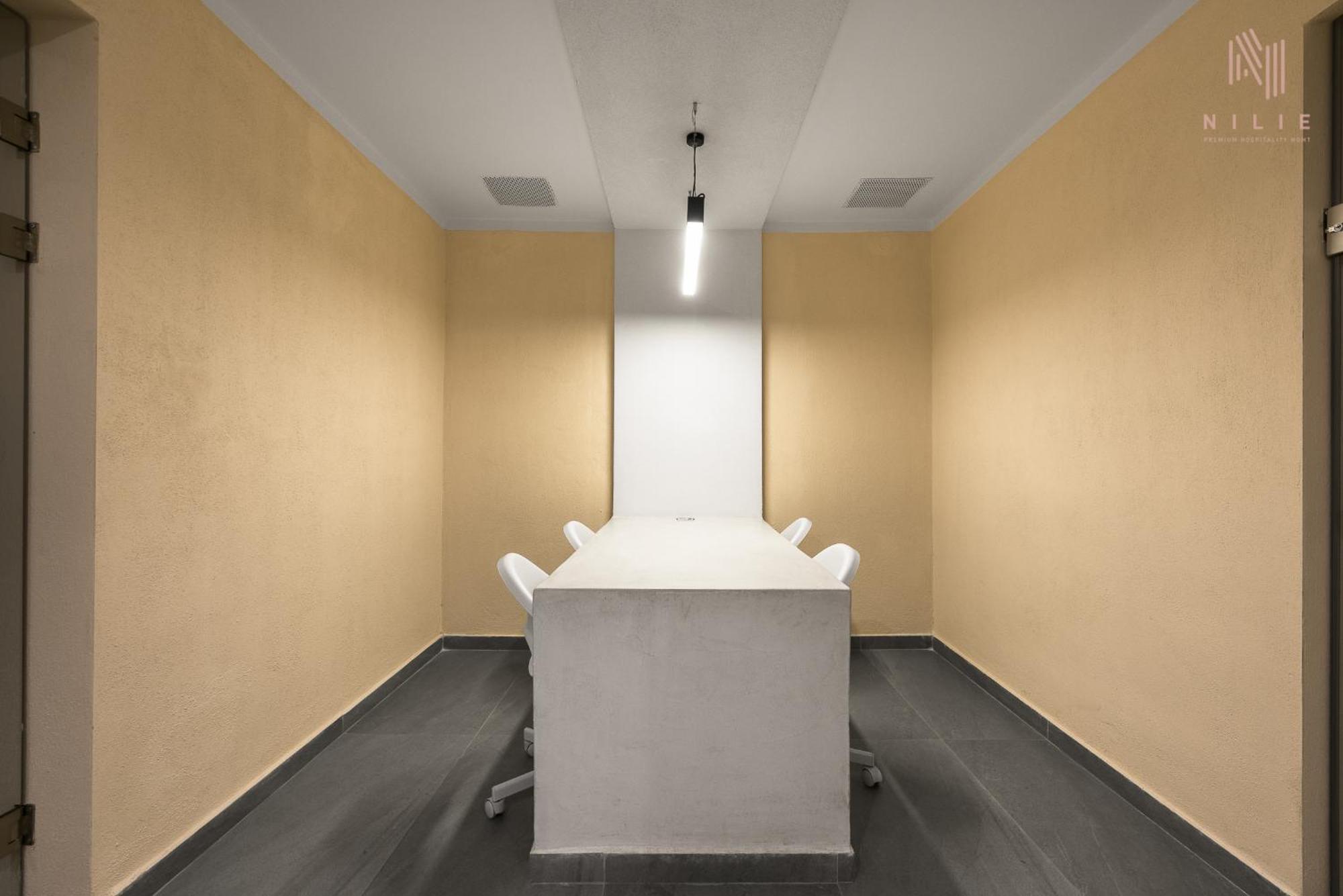 Skyhigh, Nilie Hospitality Mgmt Appartement